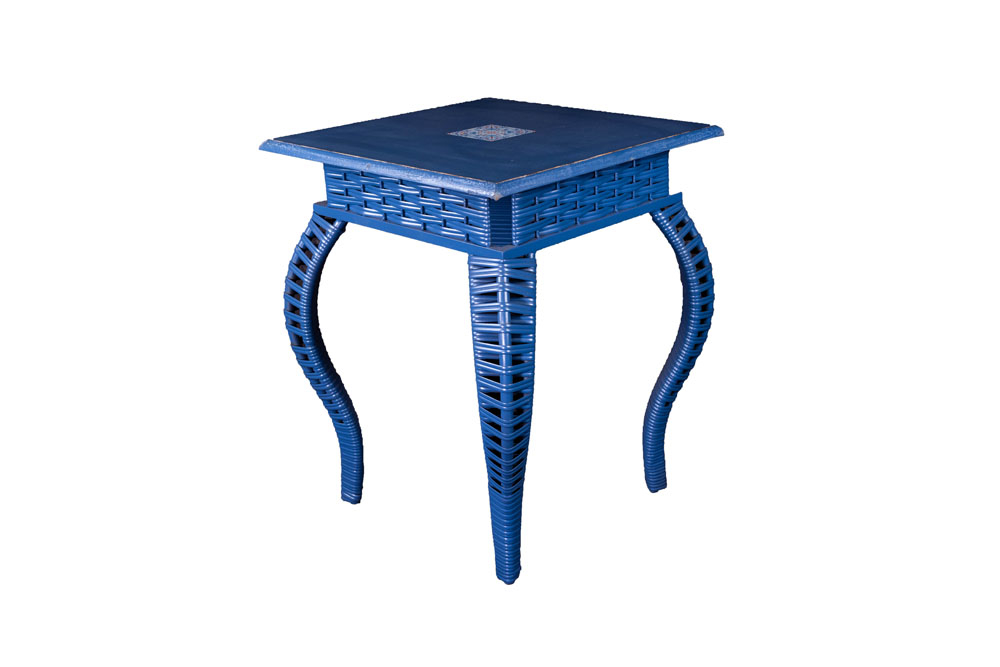 MESA DIVERSAS CORES DE CANTO